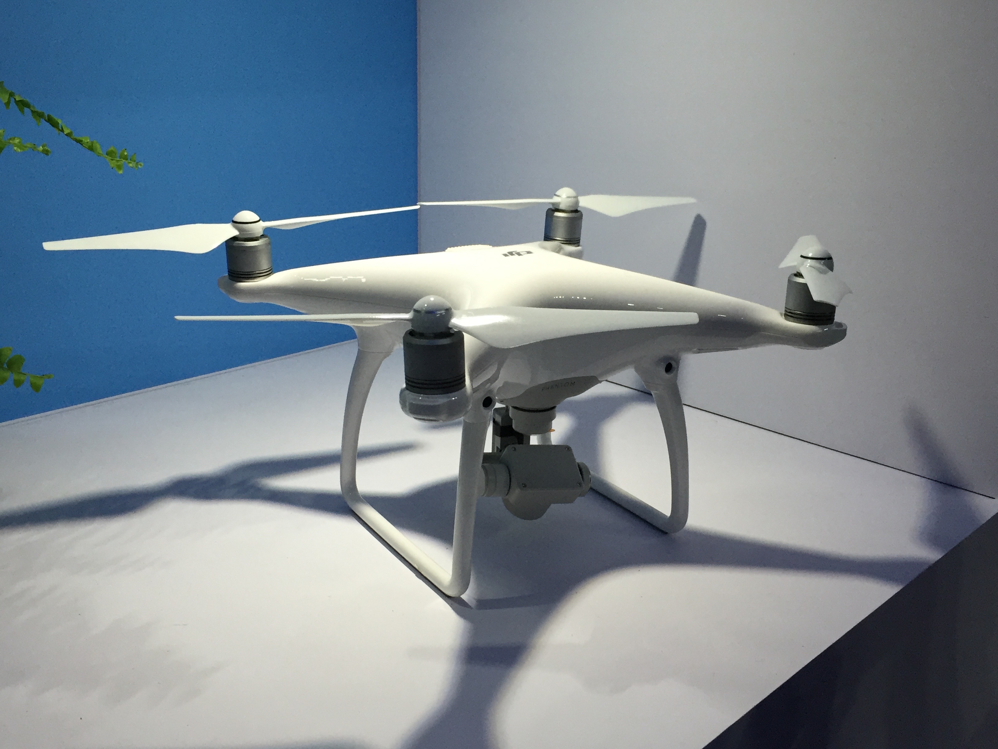 dji phantom 4 2016