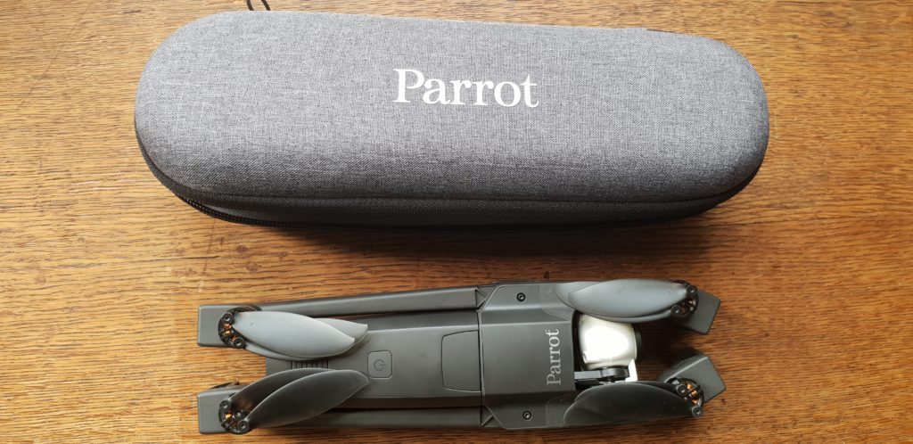 parrot anafi foldable drone review